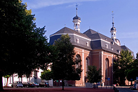 Die Maxkirche in Düsseldorf